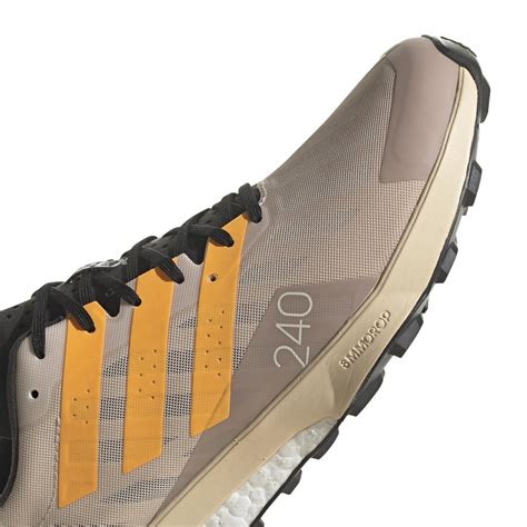 smalle adidas schoenen|Adidas trail schoenen.